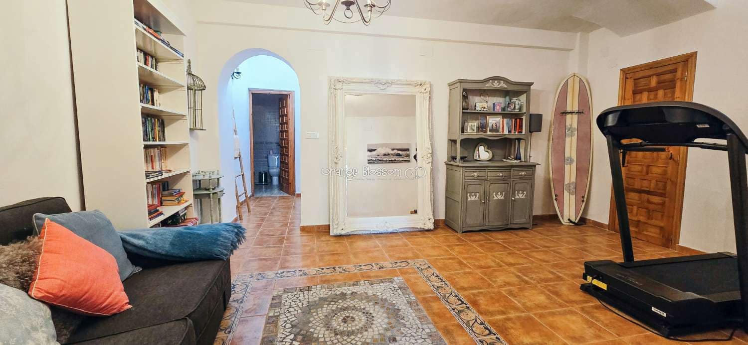 3 makuuhuone Omakotitalo myytävänä paikassa Villalonga - 179 000 € (Ref: 9604555)