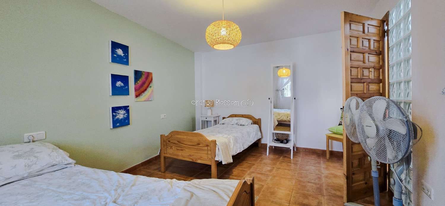 3 makuuhuone Omakotitalo myytävänä paikassa Villalonga - 179 000 € (Ref: 9604555)