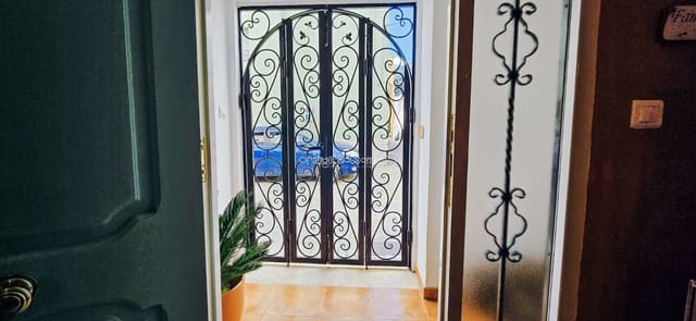 3 makuuhuone Omakotitalo myytävänä paikassa Villalonga - 179 000 € (Ref: 9604555)