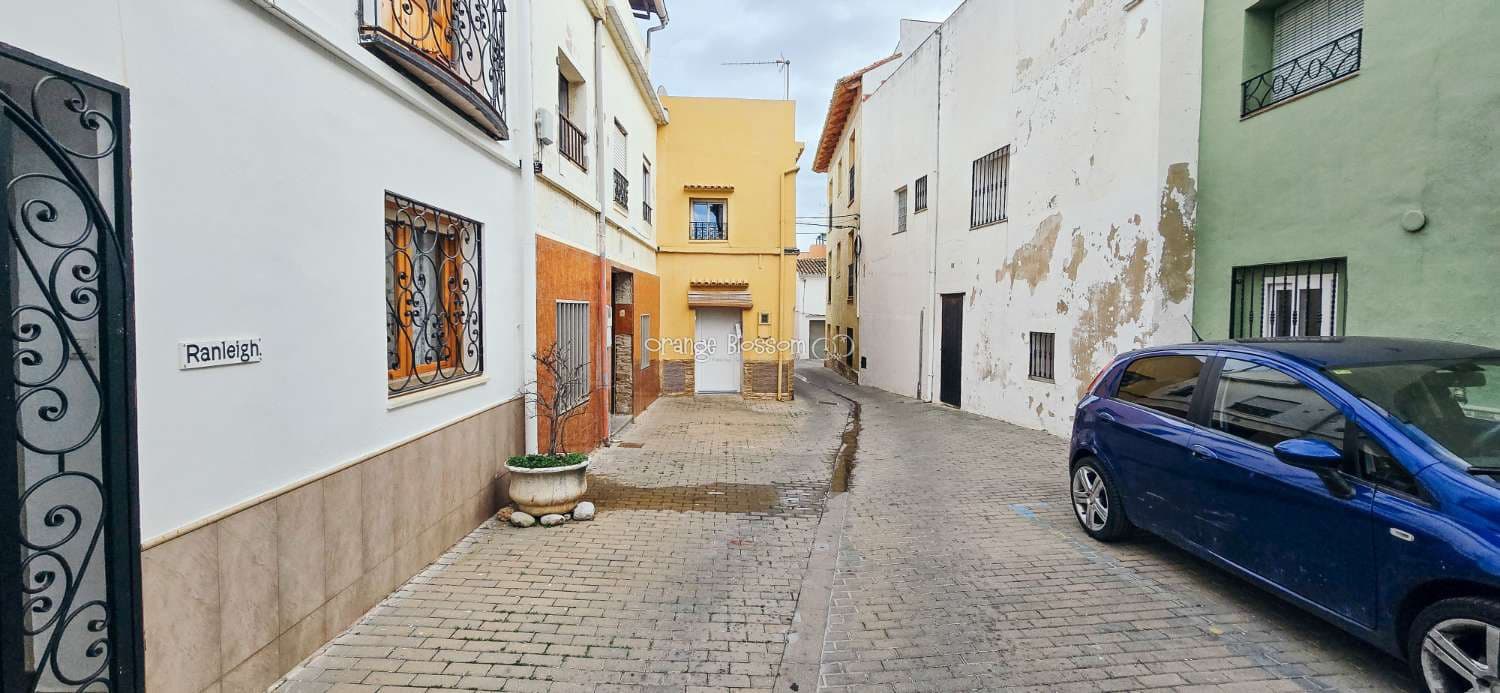 3 makuuhuone Omakotitalo myytävänä paikassa Villalonga - 179 000 € (Ref: 9604555)