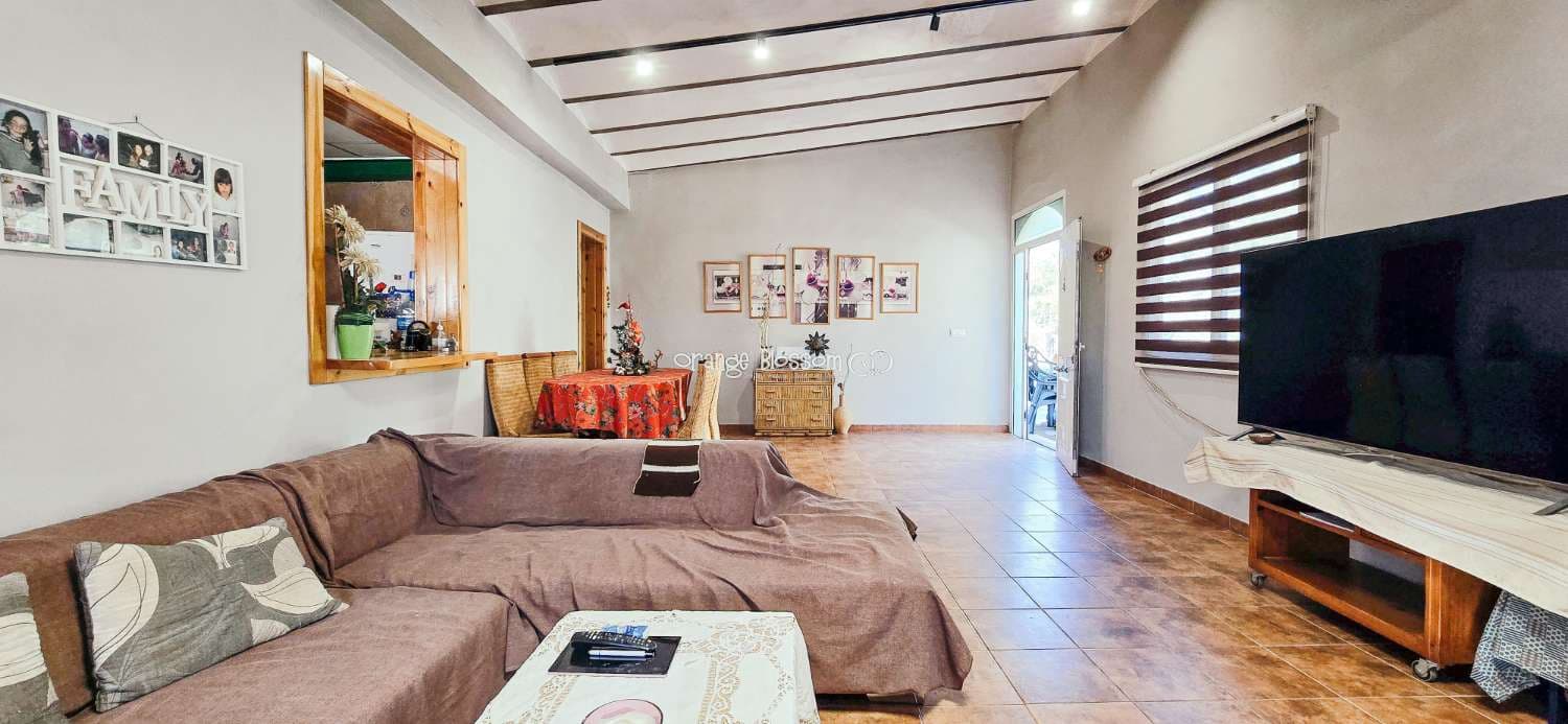 3 makuuhuone Huvila myytävänä paikassa Villalonga mukana uima-altaan - 279 950 € (Ref: 9607146)