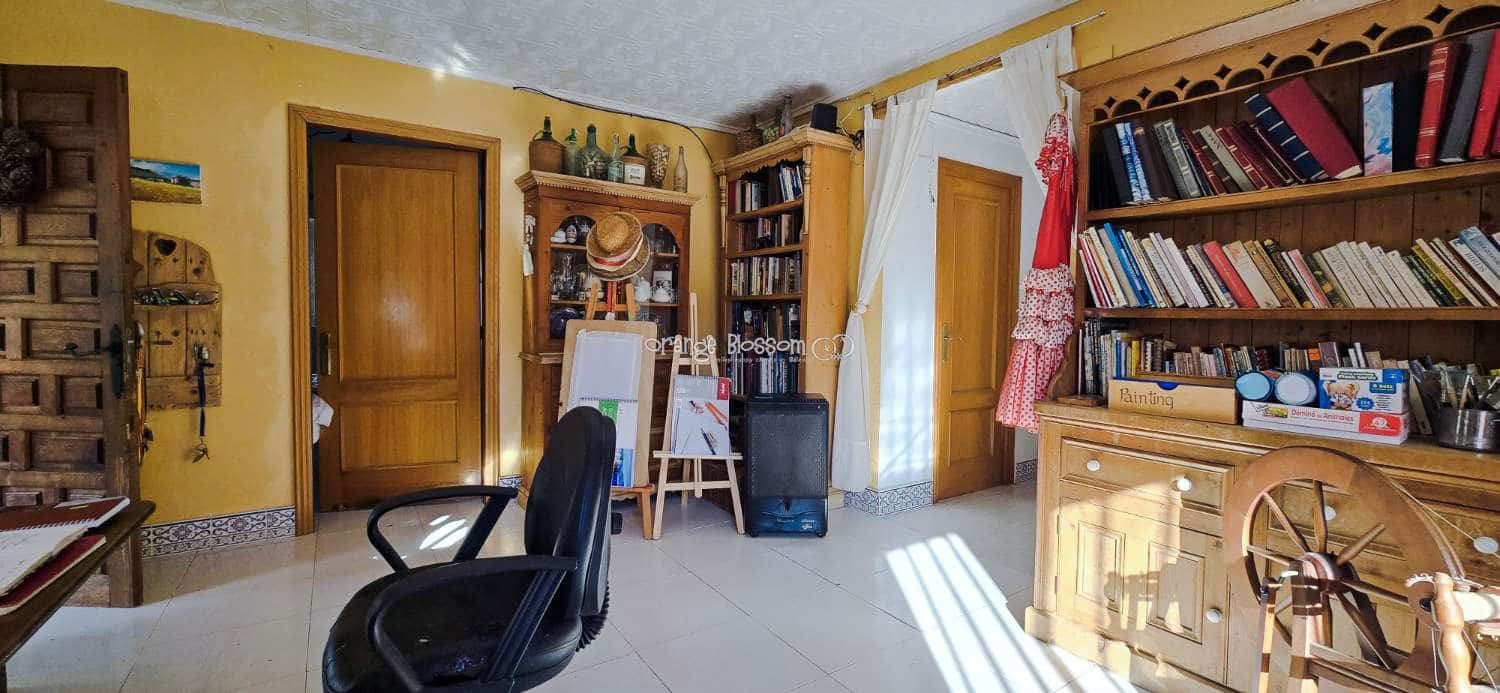 Chalet de 5 habitaciones en Villalonga en venta con piscina - 299.950 € (Ref: 9627143)