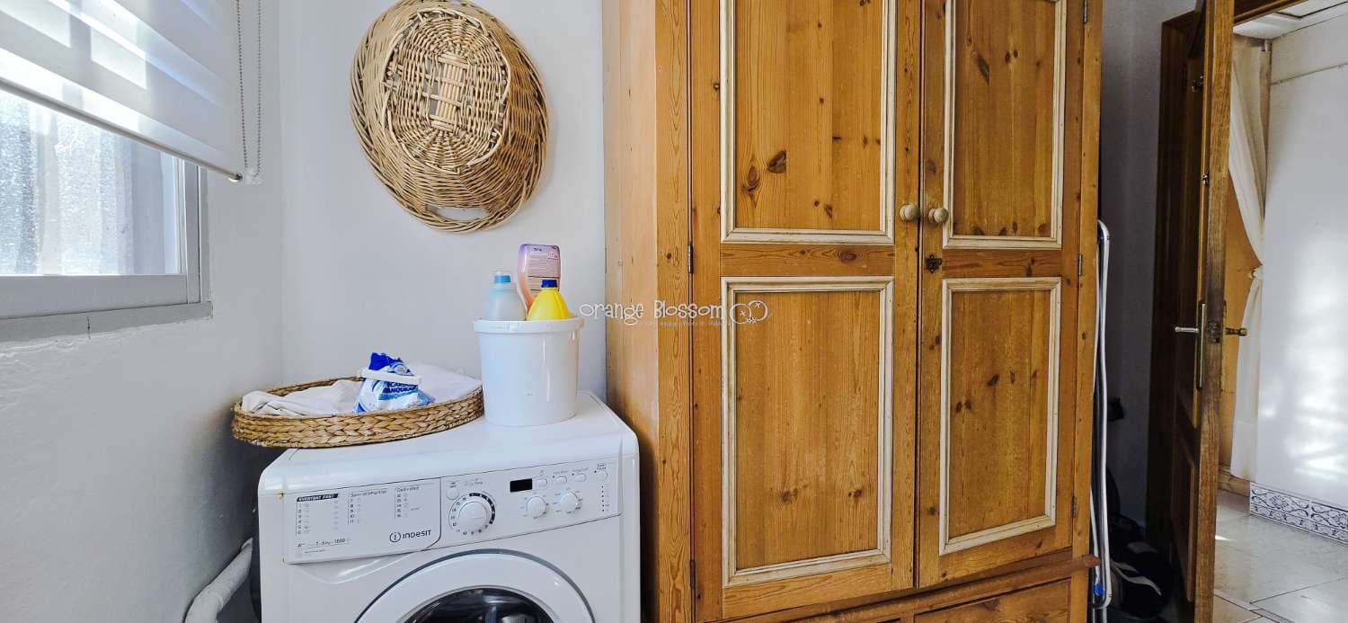 Chalet de 5 habitaciones en Villalonga en venta con piscina - 299.950 € (Ref: 9627143)