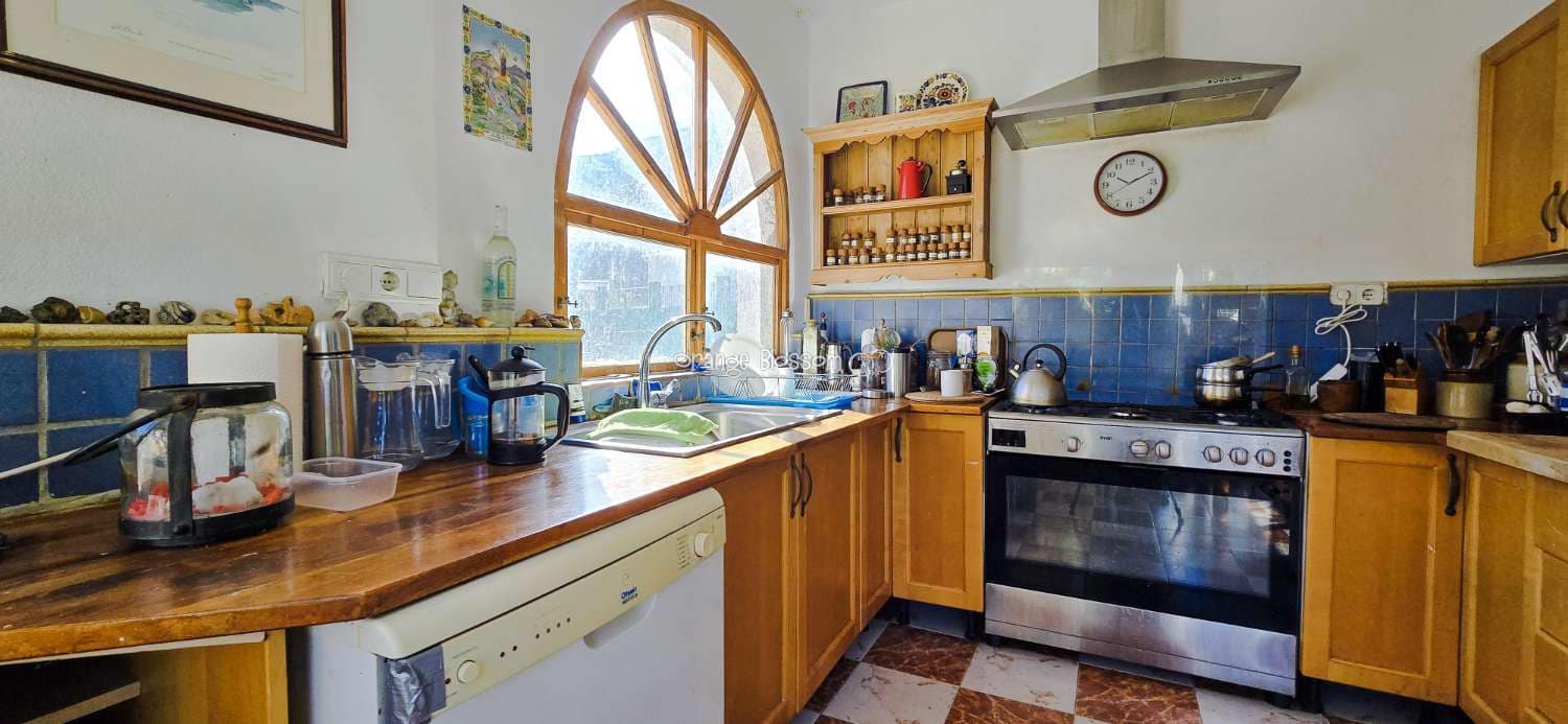 Chalet de 5 habitaciones en Villalonga en venta con piscina - 299.950 € (Ref: 9627143)