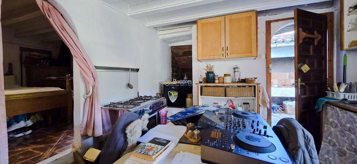 Chalet de 5 habitaciones en Villalonga en venta con piscina - 299.950 € (Ref: 9627143)