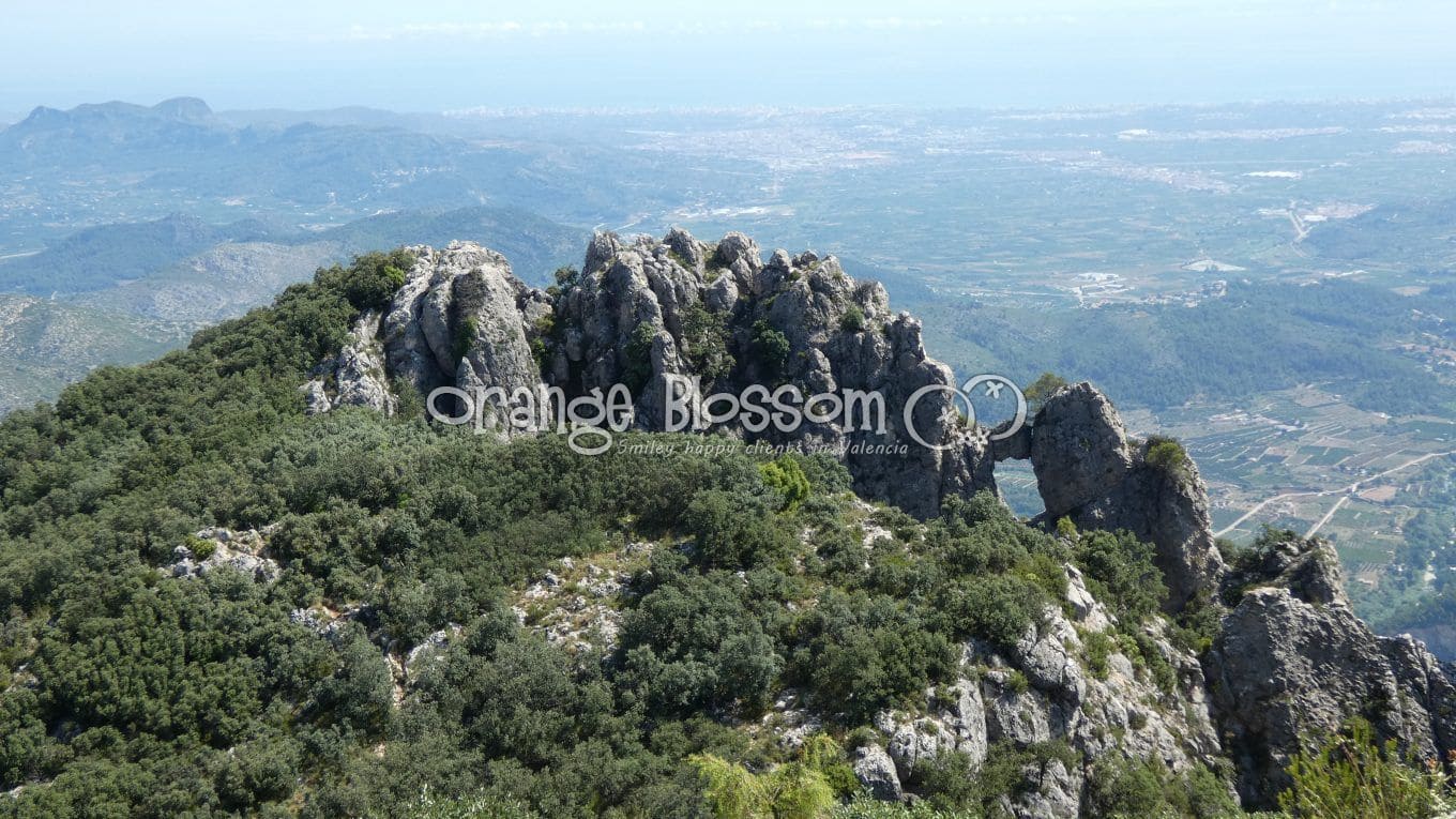 Chalet de 5 habitaciones en Villalonga en venta con piscina - 299.950 € (Ref: 9627143)