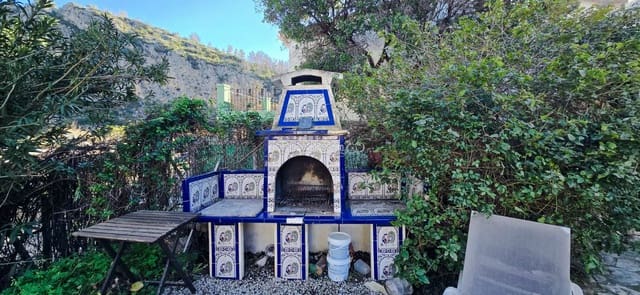 Chalet de 5 habitaciones en Villalonga en venta con piscina - 299.950 € (Ref: 9627143)