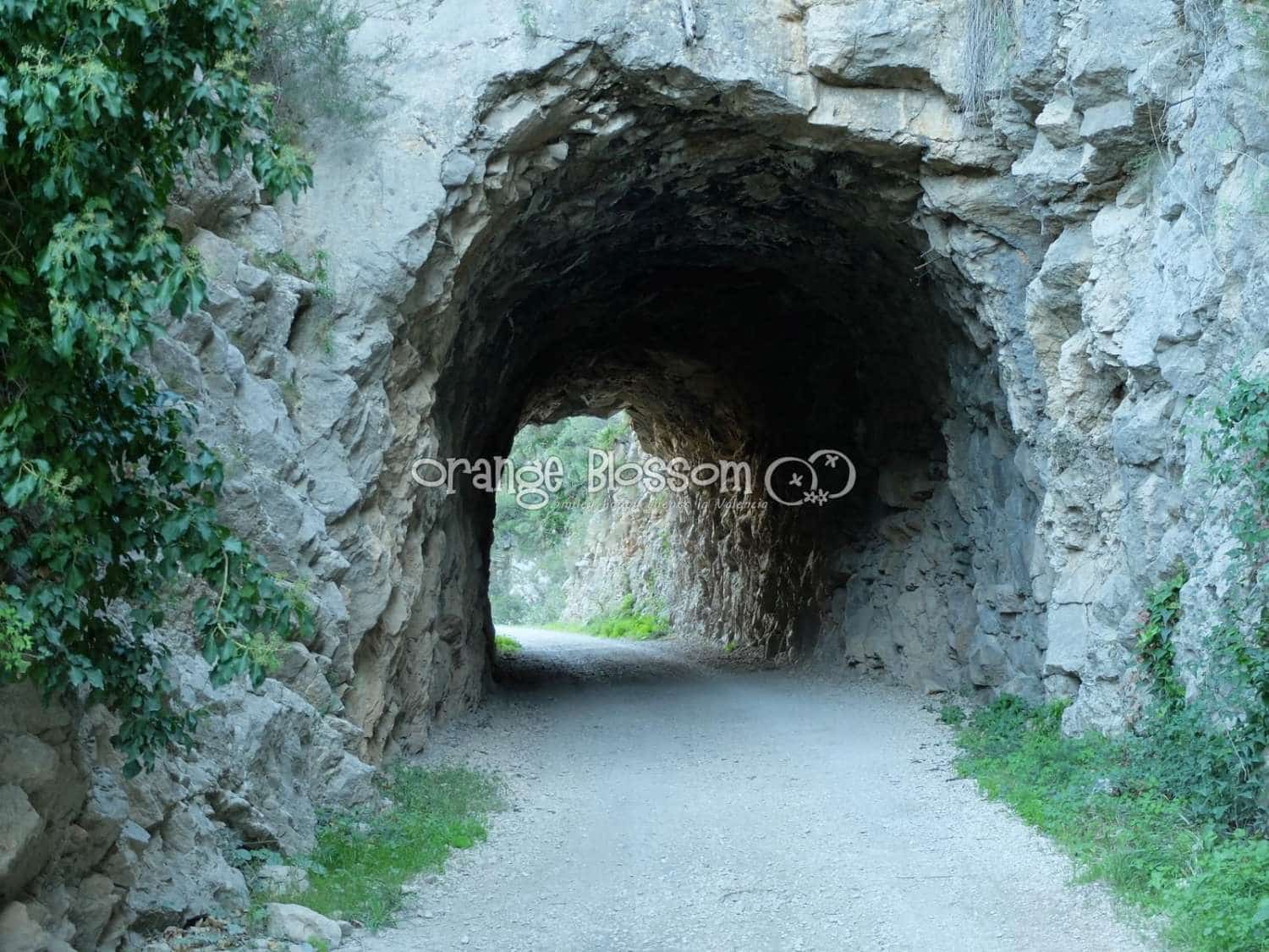 Chalet de 5 habitaciones en Villalonga en venta con piscina - 299.950 € (Ref: 9627143)