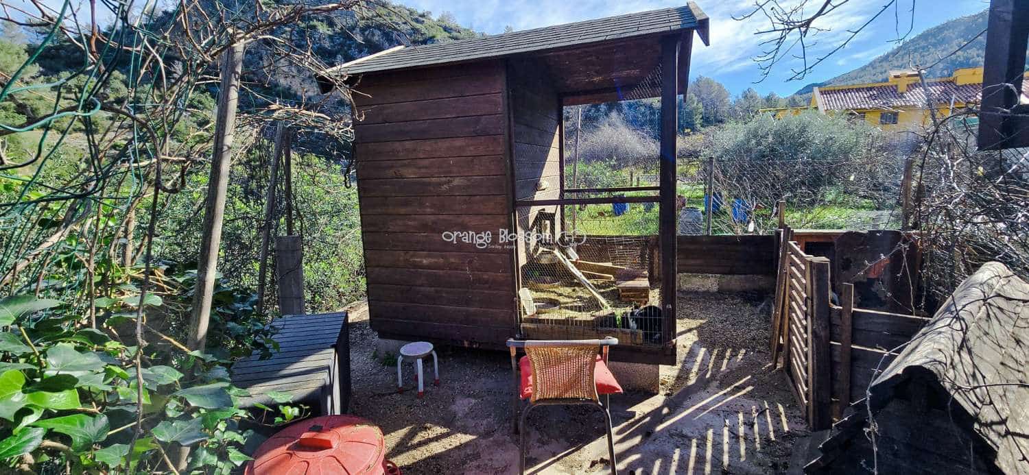 Chalet de 5 habitaciones en Villalonga en venta con piscina - 299.950 € (Ref: 9627143)