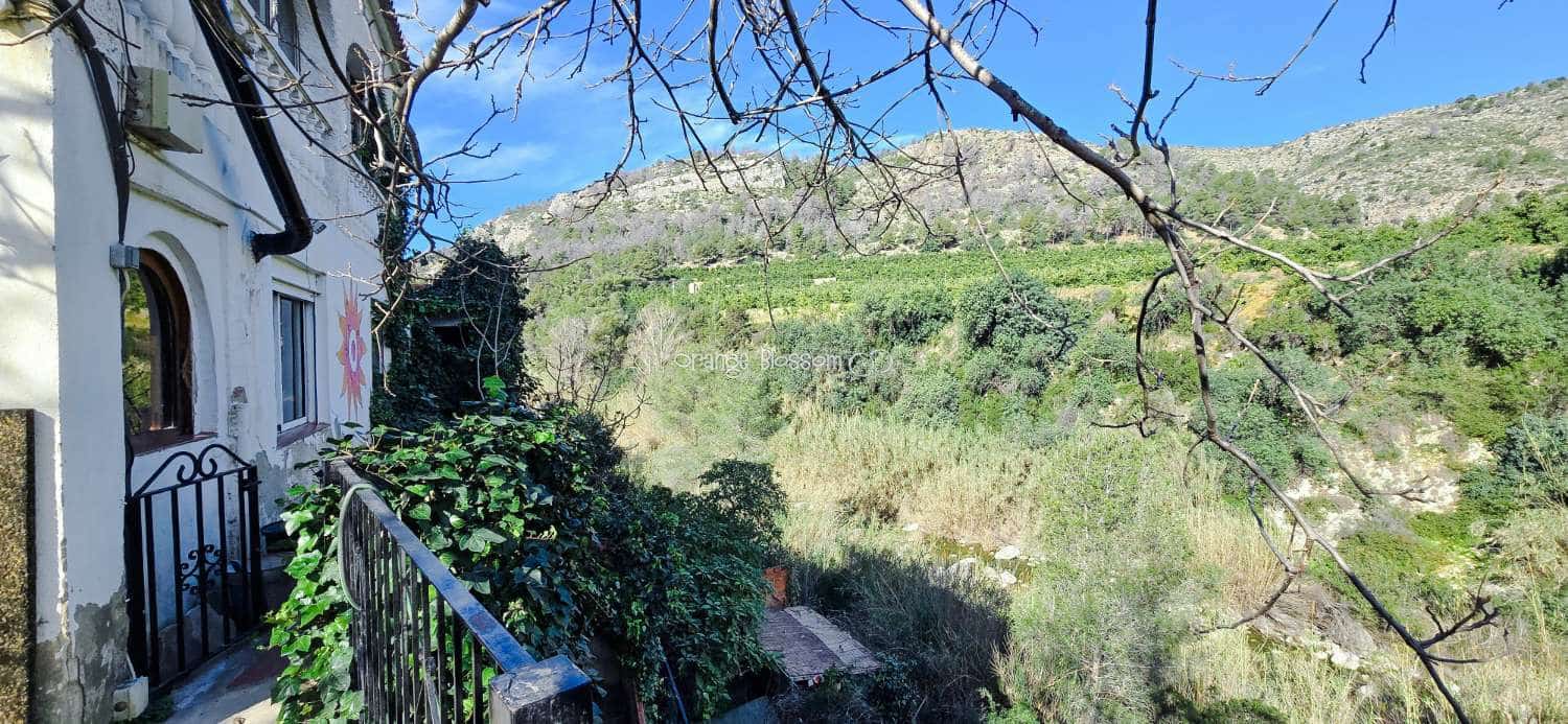 Chalet de 5 habitaciones en Villalonga en venta con piscina - 299.950 € (Ref: 9627143)