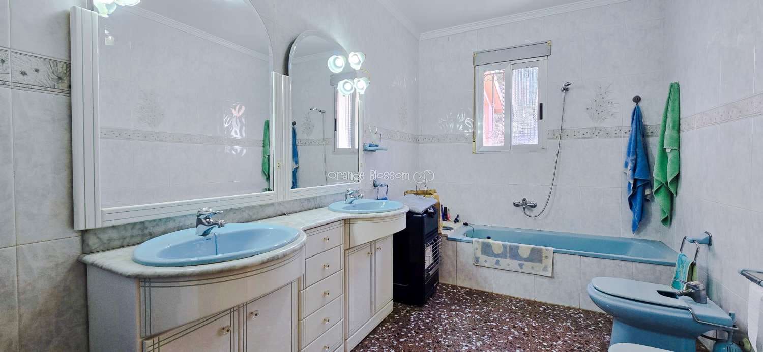 6 soverom Villa til salgs i Villalonga med svømmebasseng - € 799 000 (Ref: 9790113)