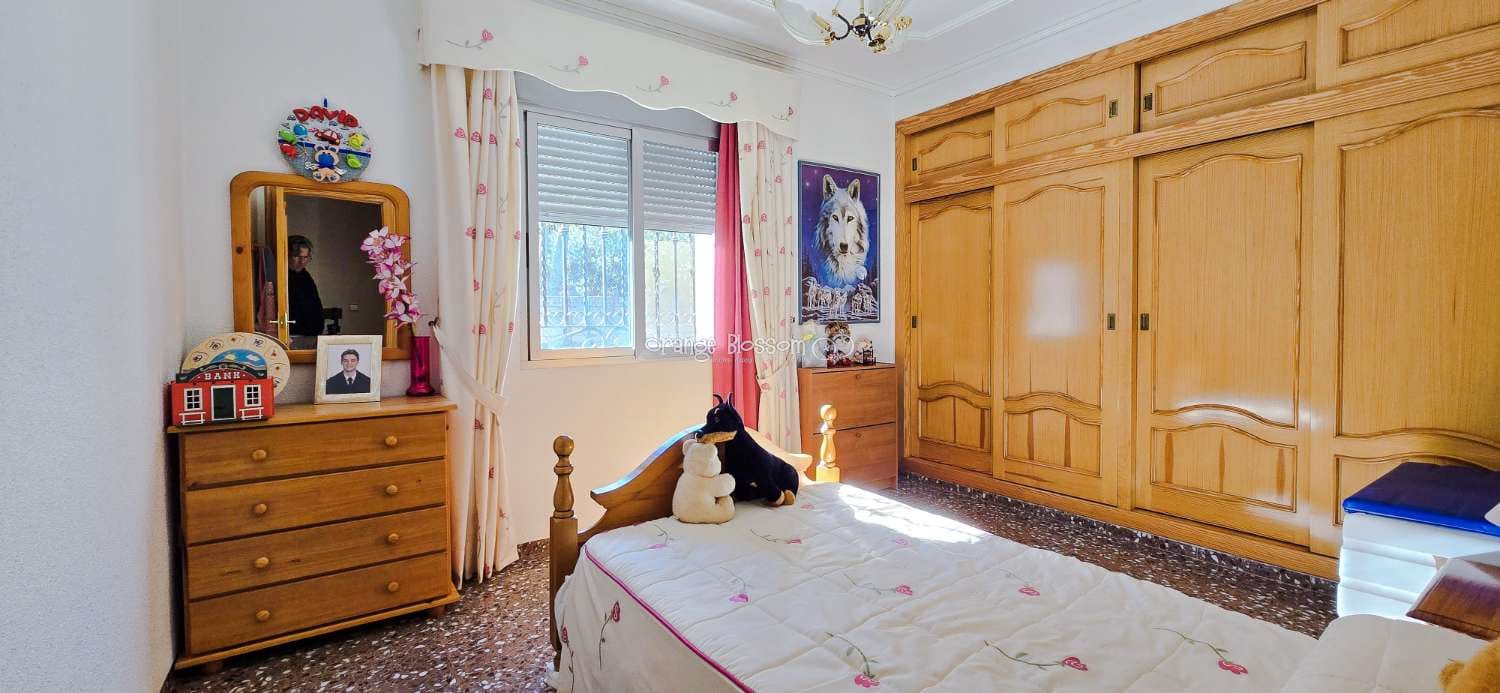 6 soverom Villa til salgs i Villalonga med svømmebasseng - € 799 000 (Ref: 9790113)