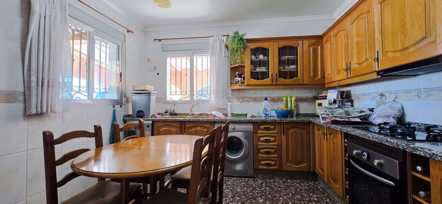 6 soverom Villa til salgs i Villalonga med svømmebasseng - € 799 000 (Ref: 9790113)