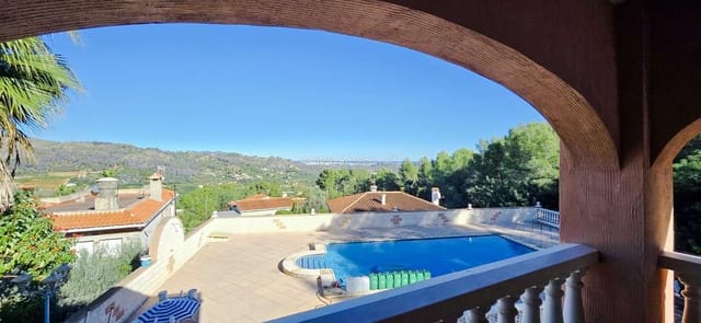 6 soverom Villa til salgs i Villalonga med svømmebasseng - € 799 000 (Ref: 9790113)