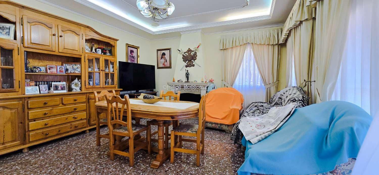 6 soverom Villa til salgs i Villalonga med svømmebasseng - € 799 000 (Ref: 9790113)