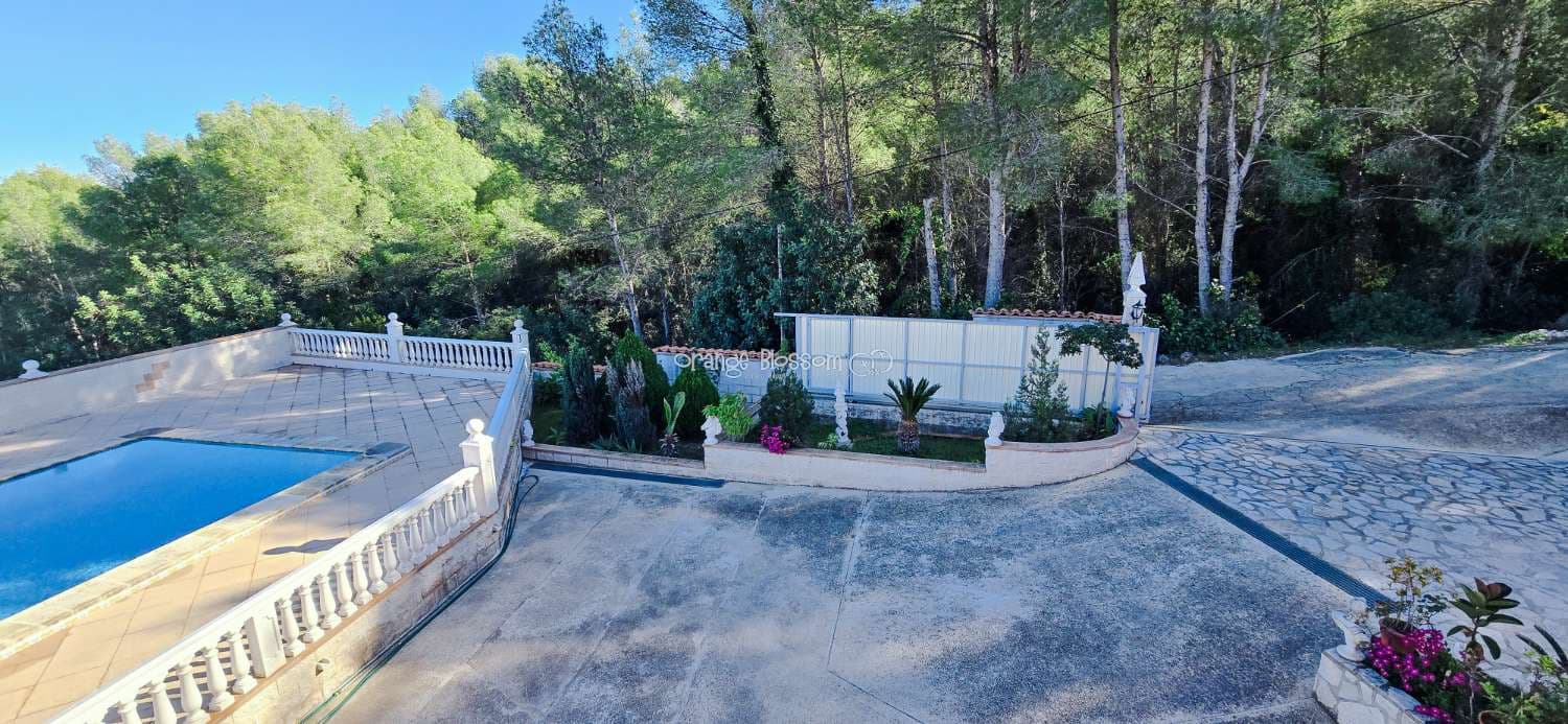 6 soverom Villa til salgs i Villalonga med svømmebasseng - € 799 000 (Ref: 9790113)