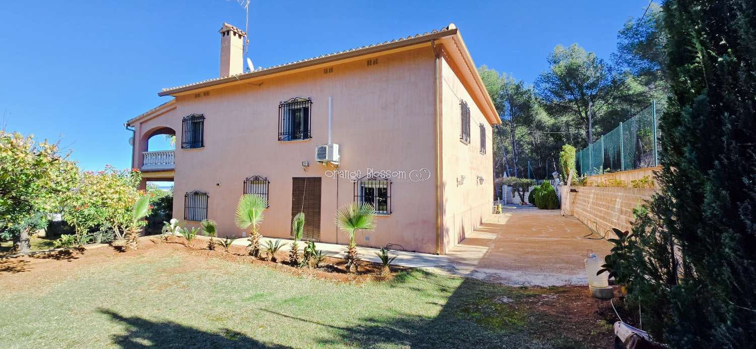 6 soverom Villa til salgs i Villalonga med svømmebasseng - € 799 000 (Ref: 9790113)