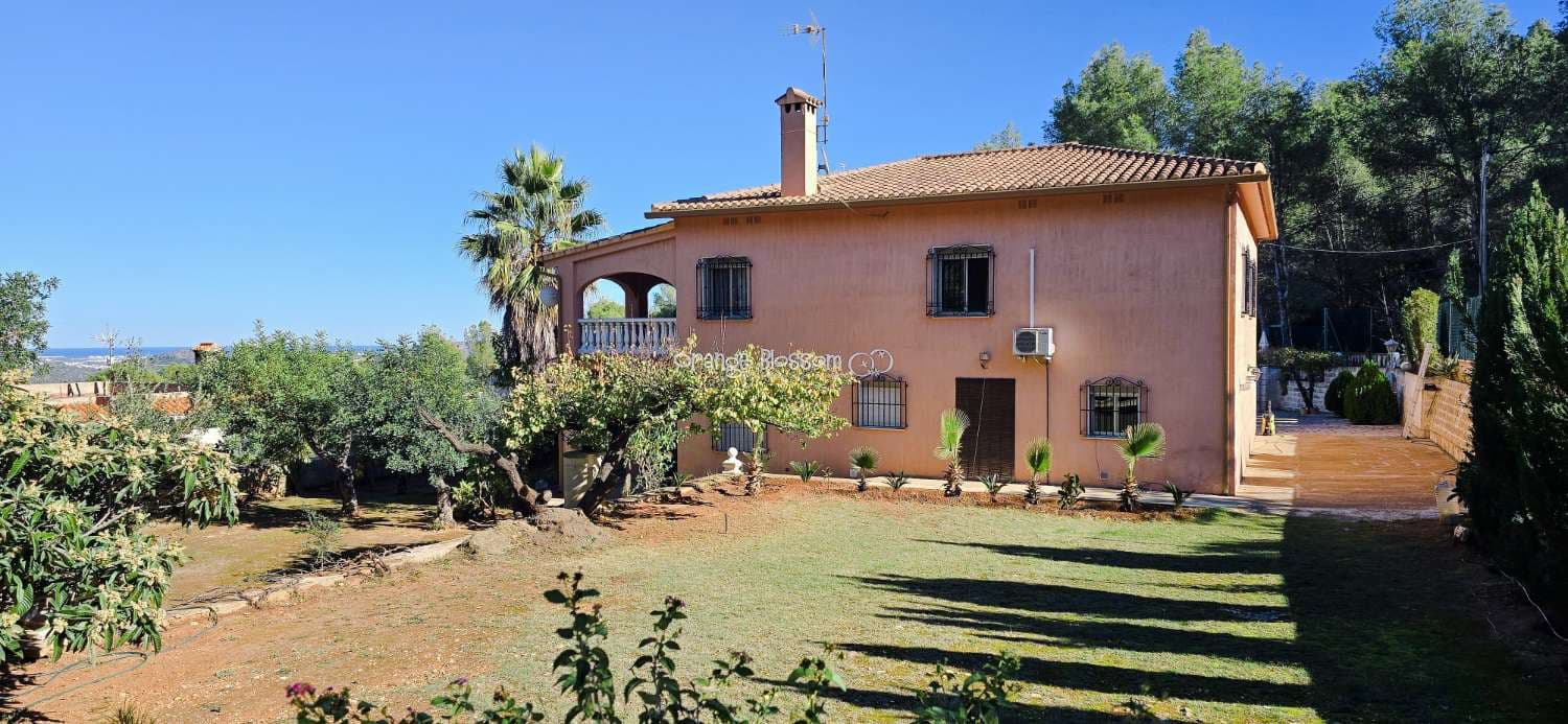 6 soverom Villa til salgs i Villalonga med svømmebasseng - € 799 000 (Ref: 9790113)