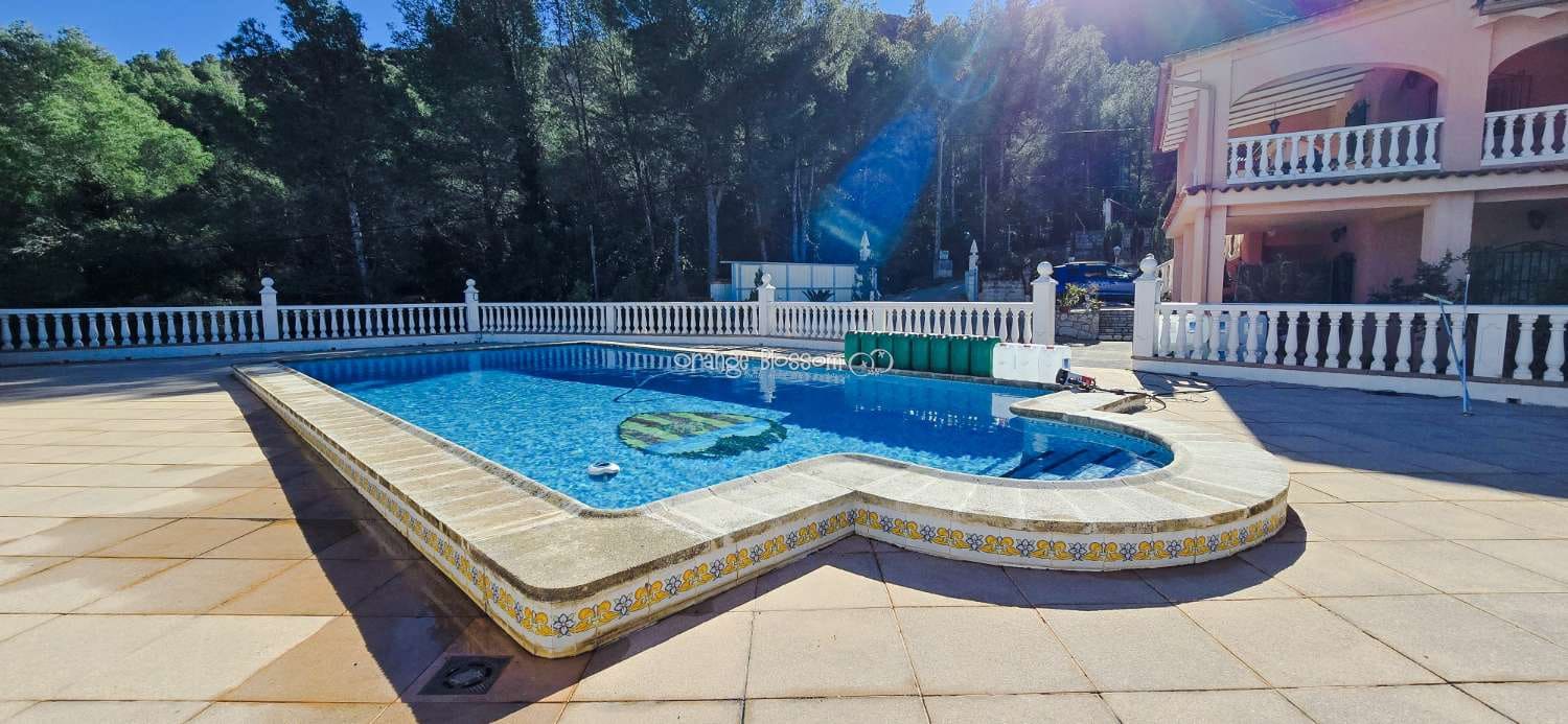 6 soverom Villa til salgs i Villalonga med svømmebasseng - € 799 000 (Ref: 9790113)