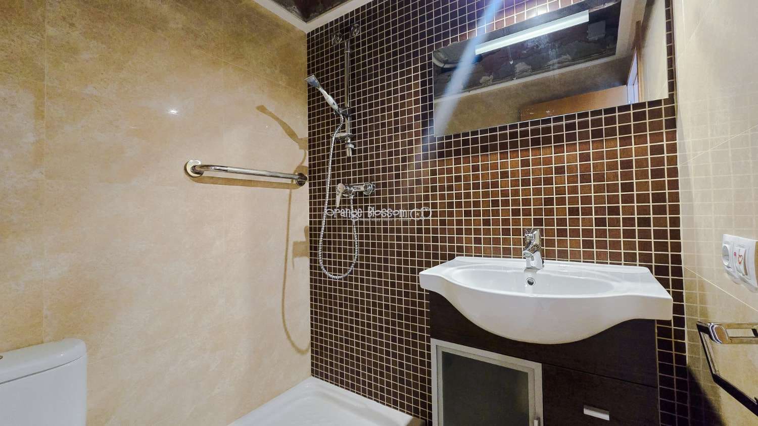 2 bedroom Beach Apartment for sale in Villalonga - € 219,950 (Ref: 9801015)