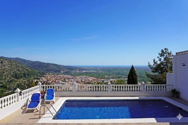 4 bedroom Townhouse for sale in Ador with pool garage - € 499,950 (Ref: 9807561)