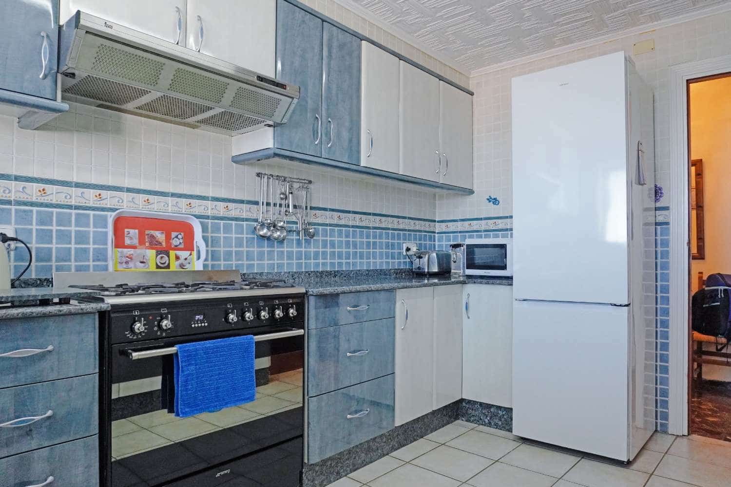 4 bedroom Townhouse for sale in Ador with pool garage - € 499,950 (Ref: 9807561)