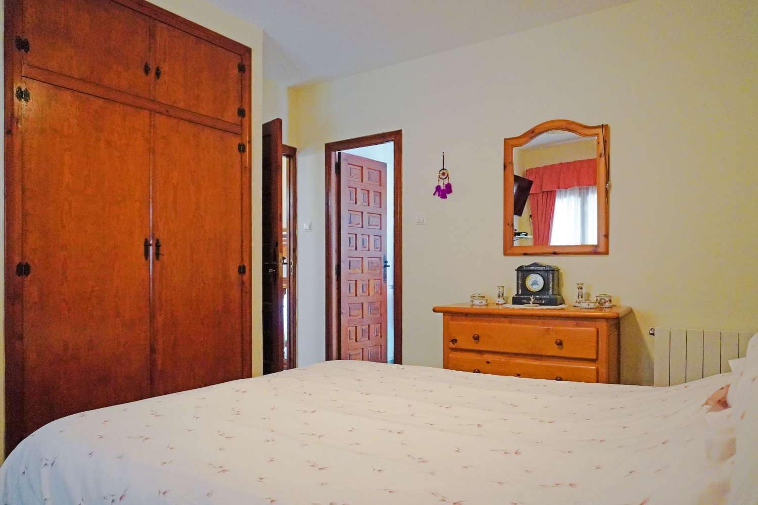 4 bedroom Townhouse for sale in Ador with pool garage - € 499,950 (Ref: 9807561)