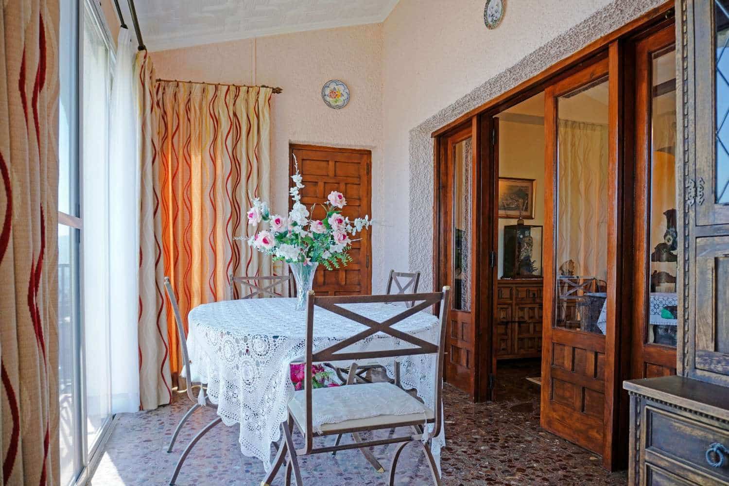 4 bedroom Townhouse for sale in Ador with pool garage - € 499,950 (Ref: 9807561)