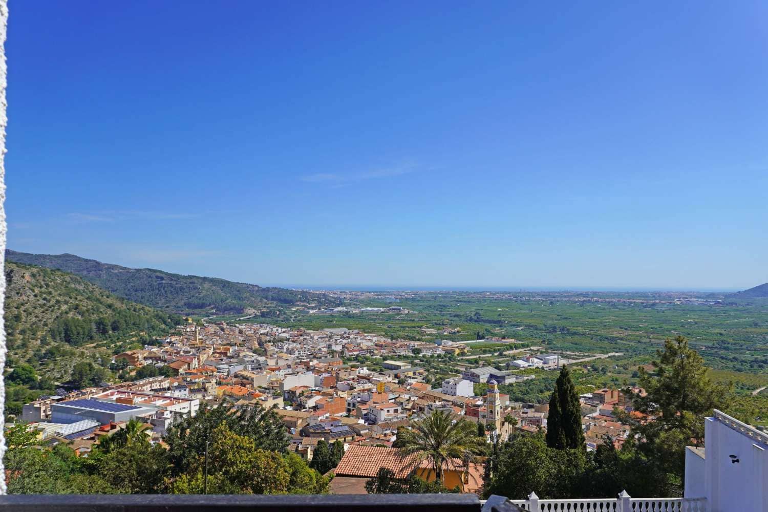 4 bedroom Townhouse for sale in Ador with pool garage - € 499,950 (Ref: 9807561)