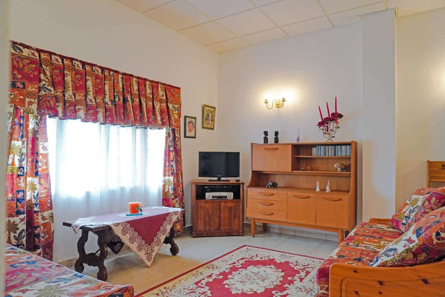 4 bedroom Townhouse for sale in Ador with pool garage - € 499,950 (Ref: 9807561)