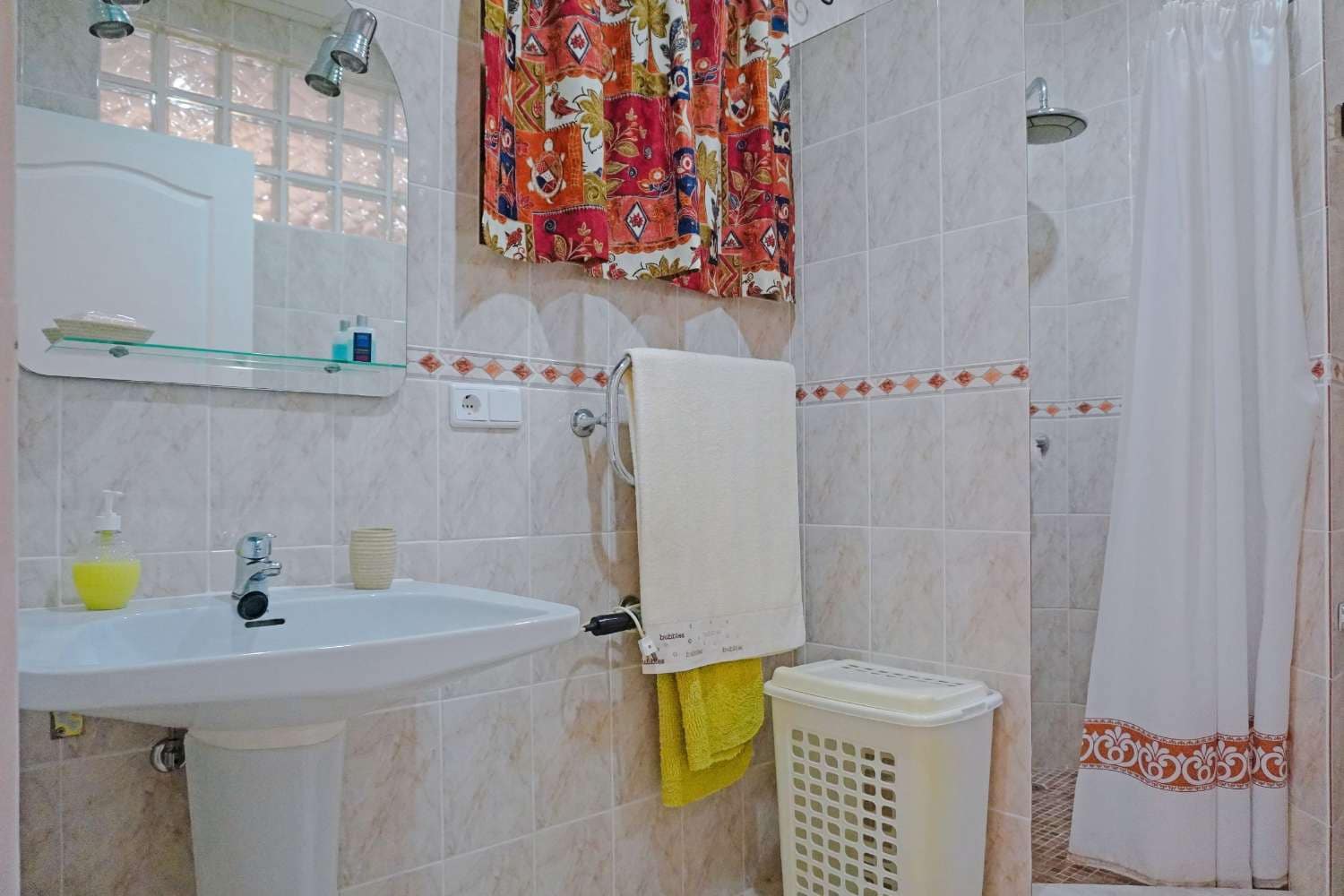 4 bedroom Townhouse for sale in Ador with pool garage - € 499,950 (Ref: 9807561)