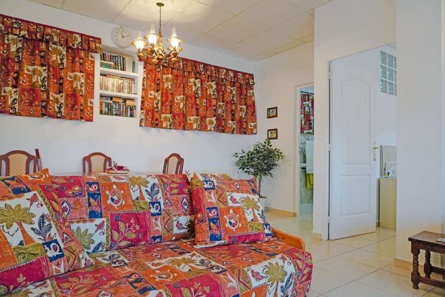 4 bedroom Townhouse for sale in Ador with pool garage - € 499,950 (Ref: 9807561)