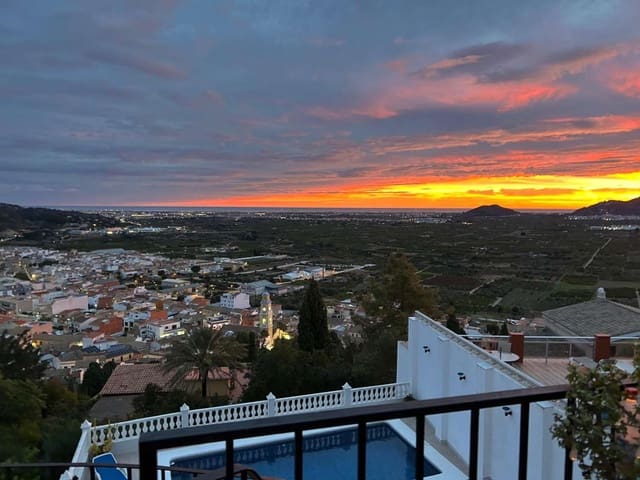 4 quarto Casa em Banda para venda em Ador com piscina garagem - 449 950 € (Ref: 9807561)