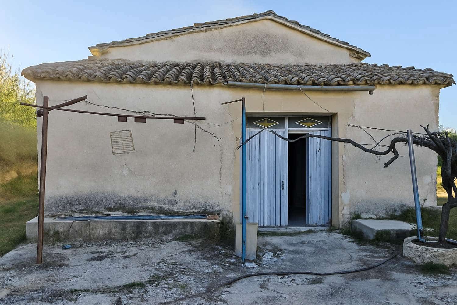 1 bedroom Villa for sale in Otos - € 65,000 (Ref: 9842052)