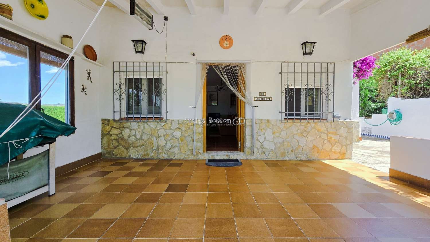 3 bedroom Villa for sale in Beniganim with pool - € 290,000 (Ref: 9895708)