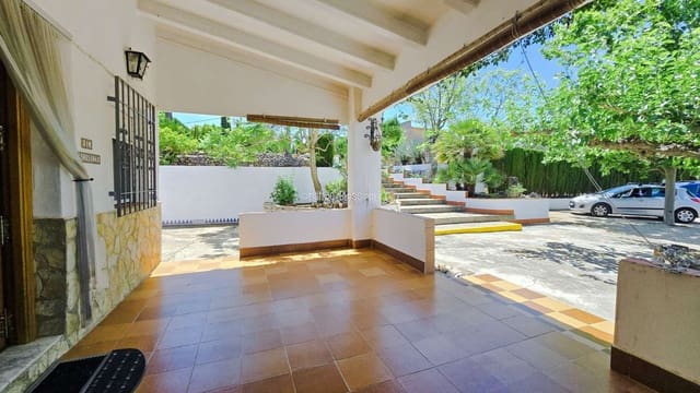 3 bedroom Villa for sale in Benigánim with pool - € 290,000 (Ref: 9895708)