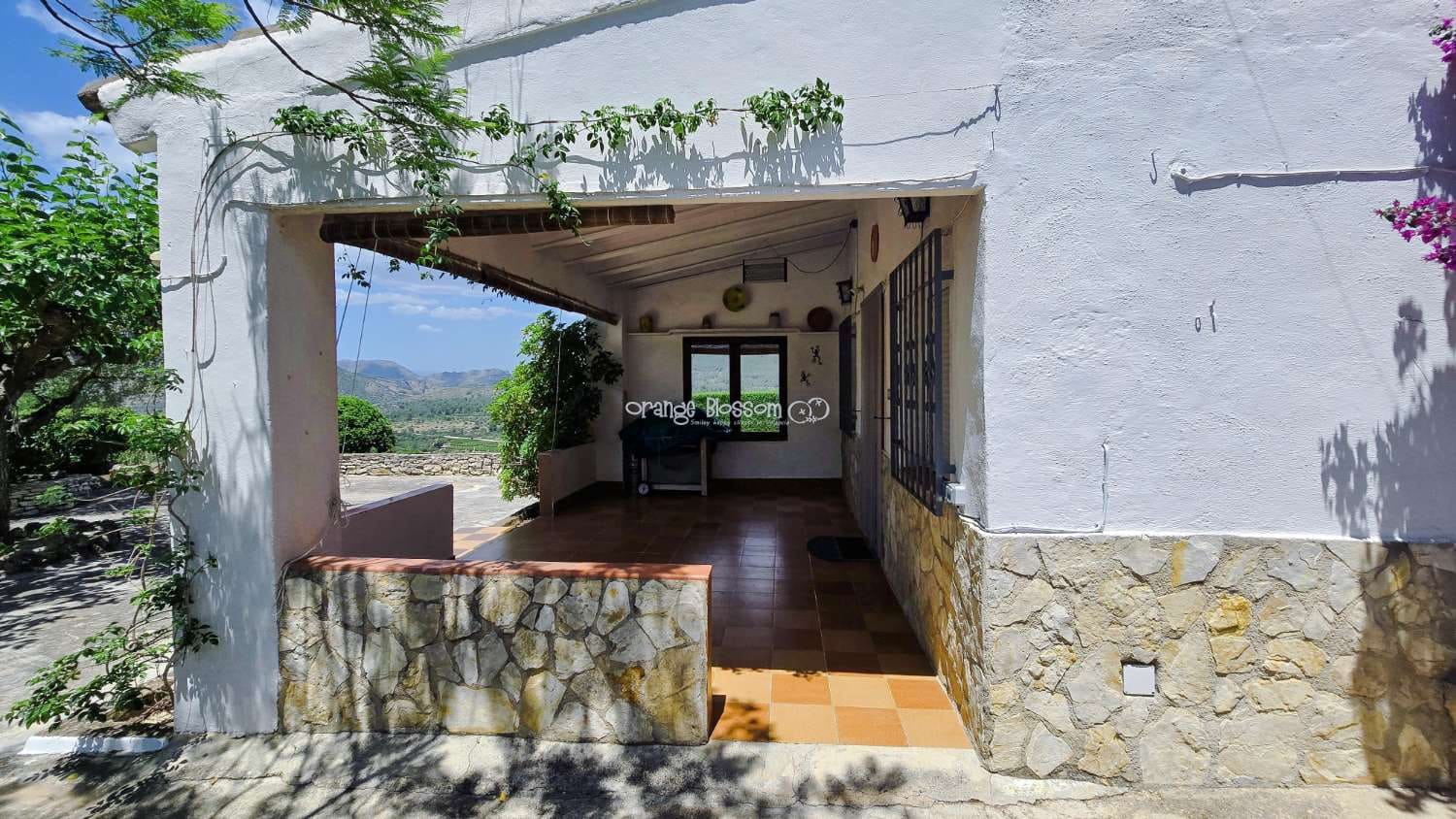 3 bedroom Villa for sale in Beniganim with pool - € 290,000 (Ref: 9895708)