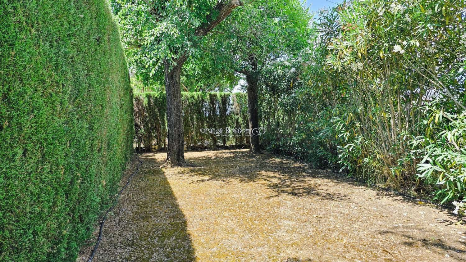 3 bedroom Villa for sale in Beniganim with pool - € 290,000 (Ref: 9895708)