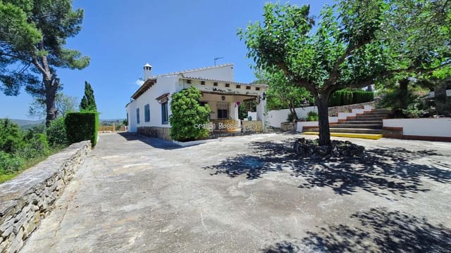 3 bedroom Villa for sale in Benigánim with pool - € 290,000 (Ref: 9895708)
