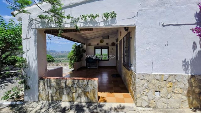3 bedroom Villa for sale in Benigánim with pool - € 290,000 (Ref: 9895708)