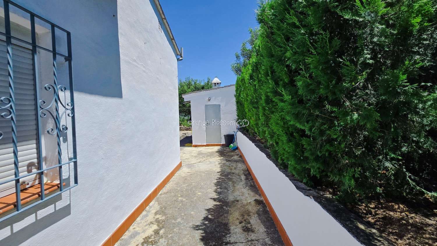 3 bedroom Villa for sale in Beniganim with pool - € 290,000 (Ref: 9895708)