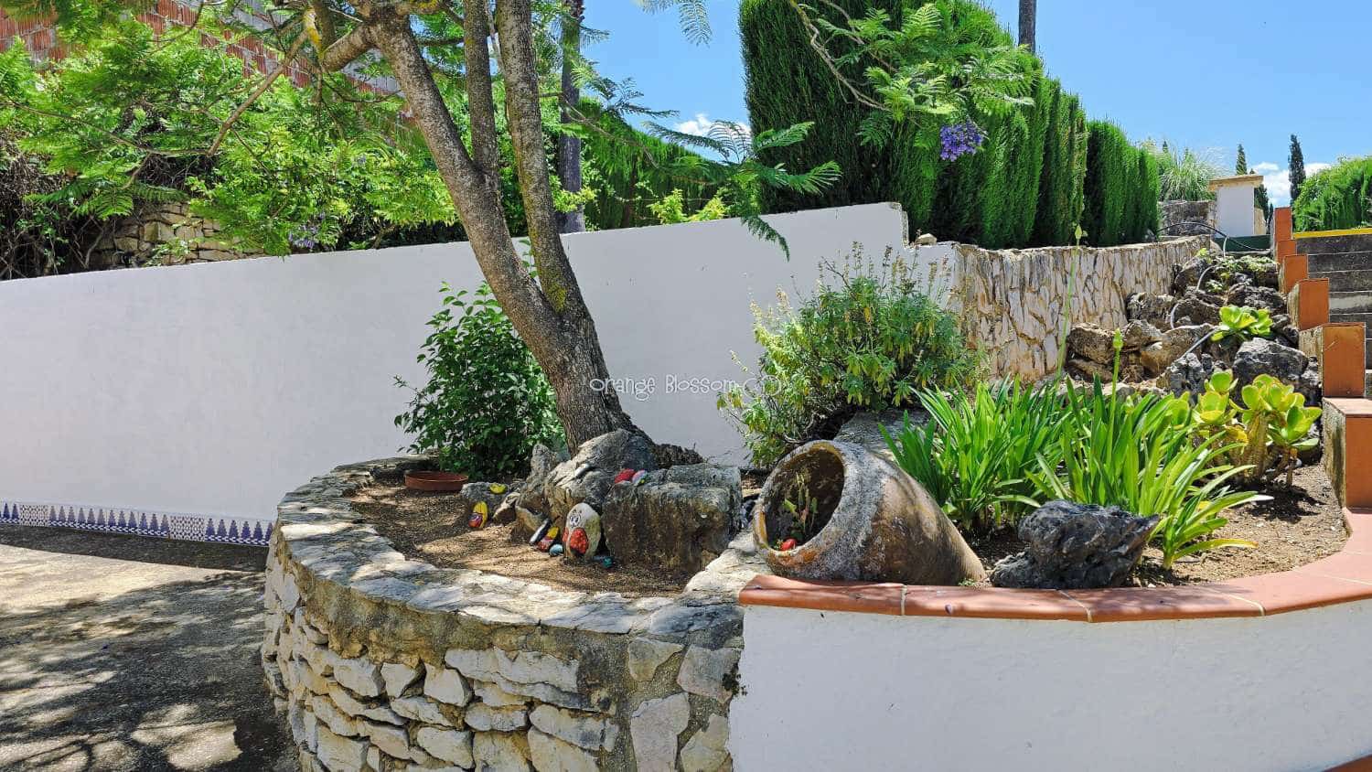 3 bedroom Villa for sale in Beniganim with pool - € 290,000 (Ref: 9895708)