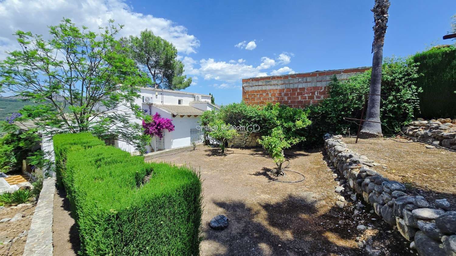 3 bedroom Villa for sale in Beniganim with pool - € 290,000 (Ref: 9895708)