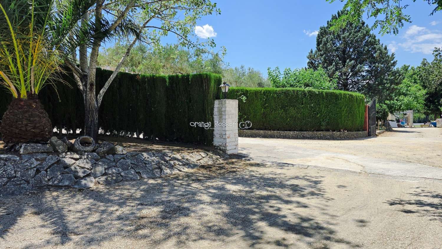 3 bedroom Villa for sale in Beniganim with pool - € 290,000 (Ref: 9895708)