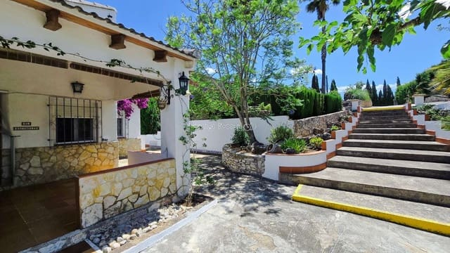 3 bedroom Villa for sale in Benigánim with pool - € 290,000 (Ref: 9895708)
