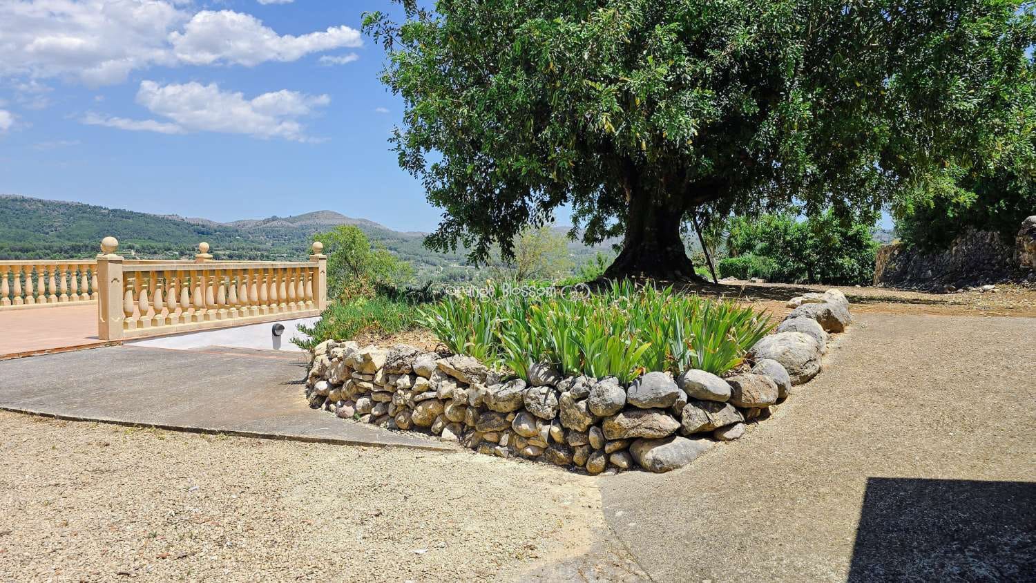 3 bedroom Villa for sale in Beniganim with pool - € 290,000 (Ref: 9895708)