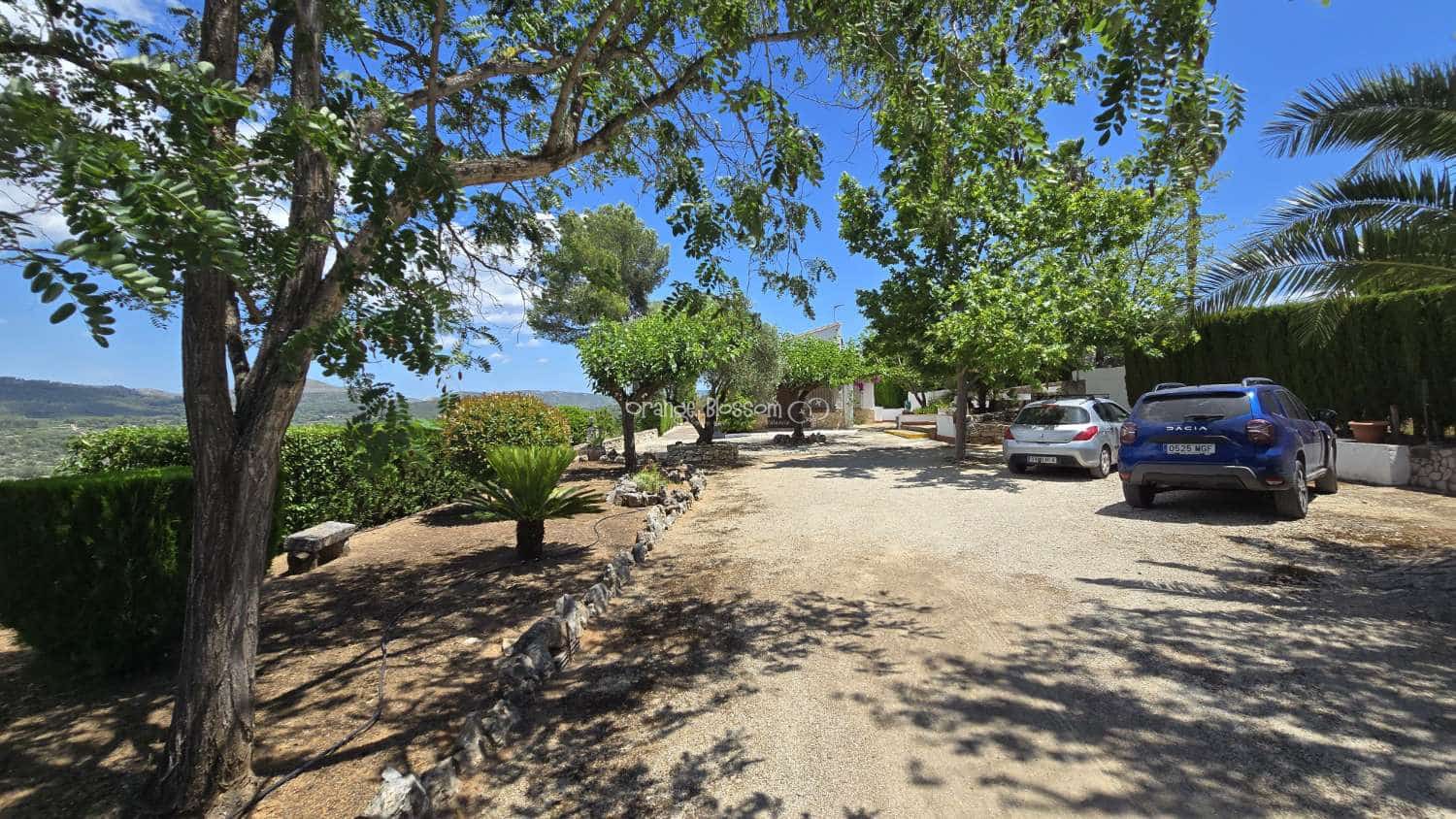 3 bedroom Villa for sale in Beniganim with pool garage - € 290,000 (Ref: 9895708)