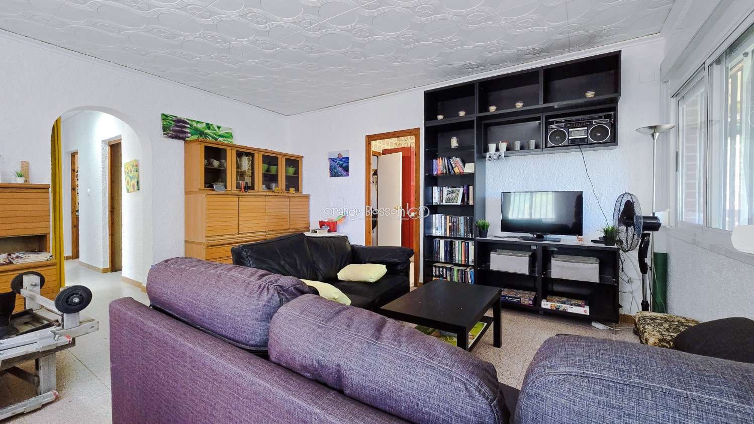 5 bedroom Villa for sale in Villalonga with pool garage - € 260,000 (Ref: 9931211)