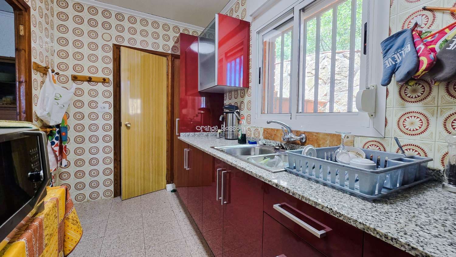 5 bedroom Villa for sale in Villalonga with pool garage - € 260,000 (Ref: 9931211)
