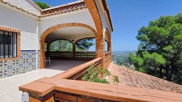 5 camera da letto Villa in vendita in Villalonga con piscina garage - 260.000 € (Rif: 9931211)